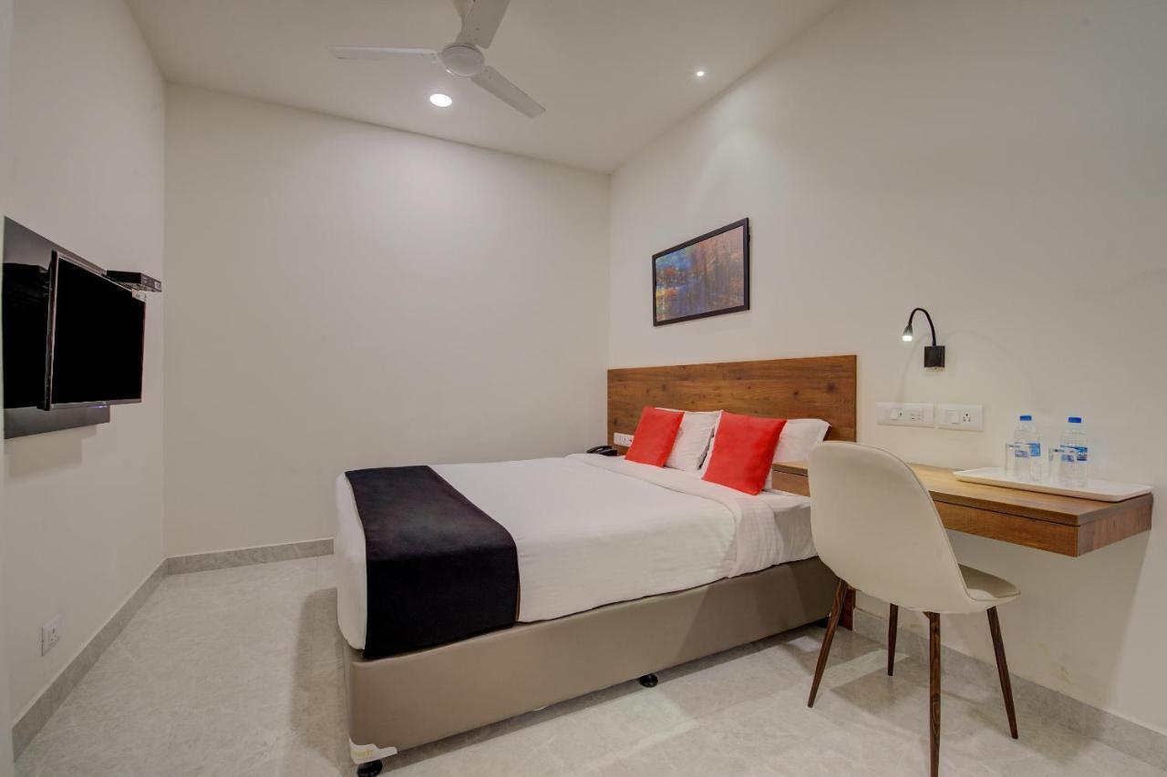 Arunaa Inn Airport Hotel,เชนไน ภายนอก รูปภาพ