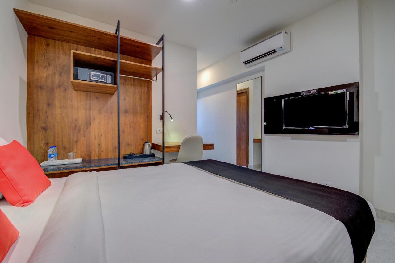 Arunaa Inn Airport Hotel,เชนไน ภายนอก รูปภาพ